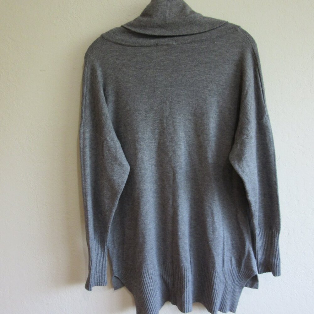 Gray Knit L Pullover Cowl Neck High-Low 3/4 Sleeve Sweater Made in Italy - Picture 3 of 3